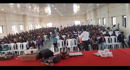 YASH BANKING AND COMPUTER INSTITUTE